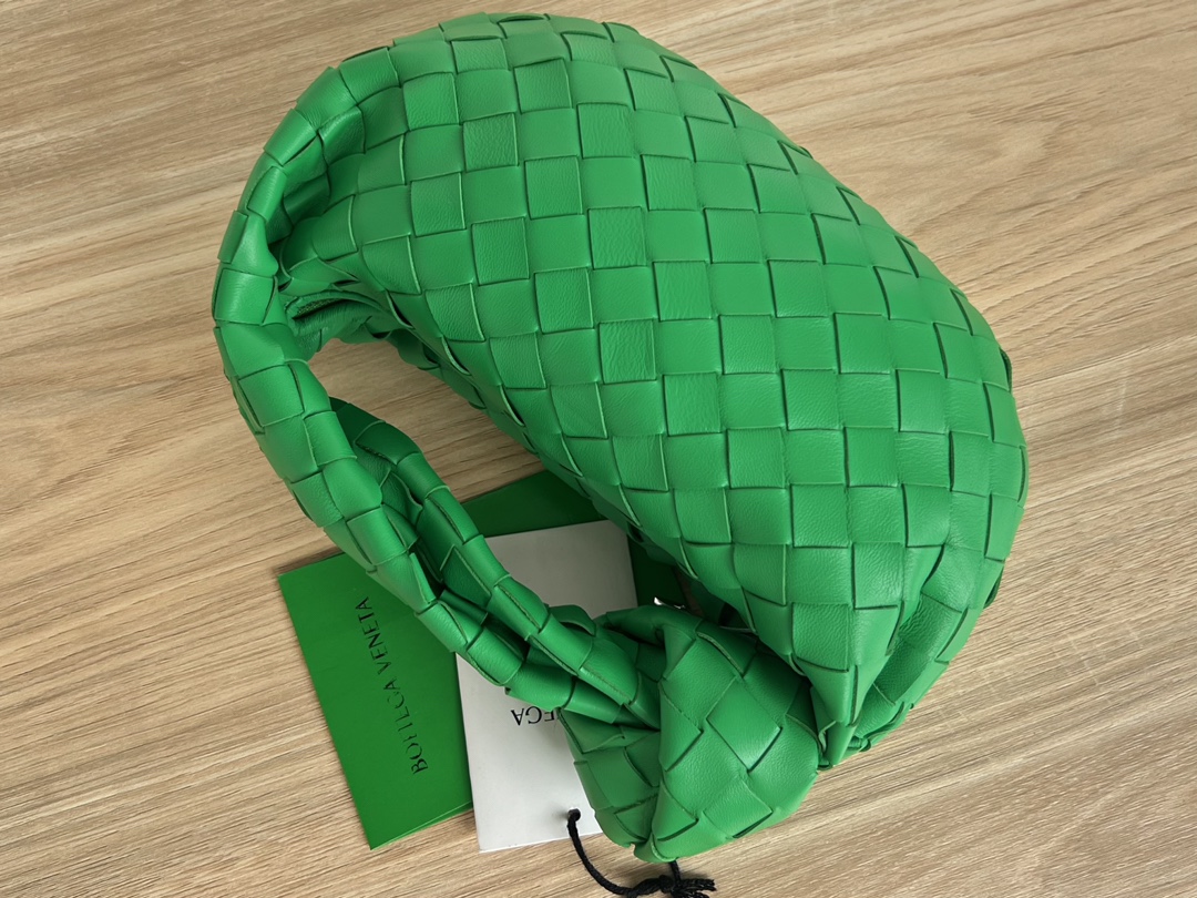 Small Jodie Intrecciato Leather Shoulder Bag Green